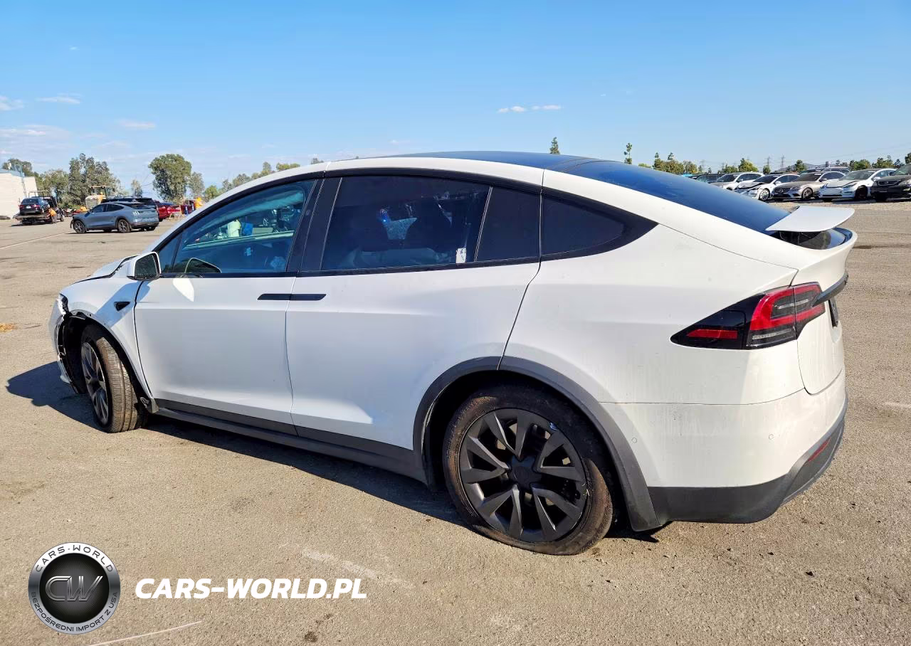 2022 Tesla Model X VIN:7SAXCBE55NF362021 - 2