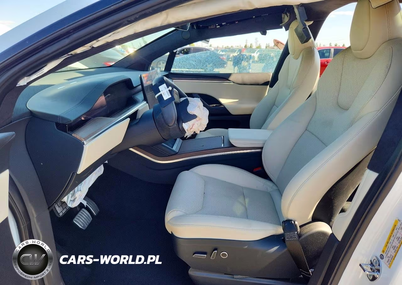 2022 Tesla Model X VIN:7SAXCBE55NF362021 - 7