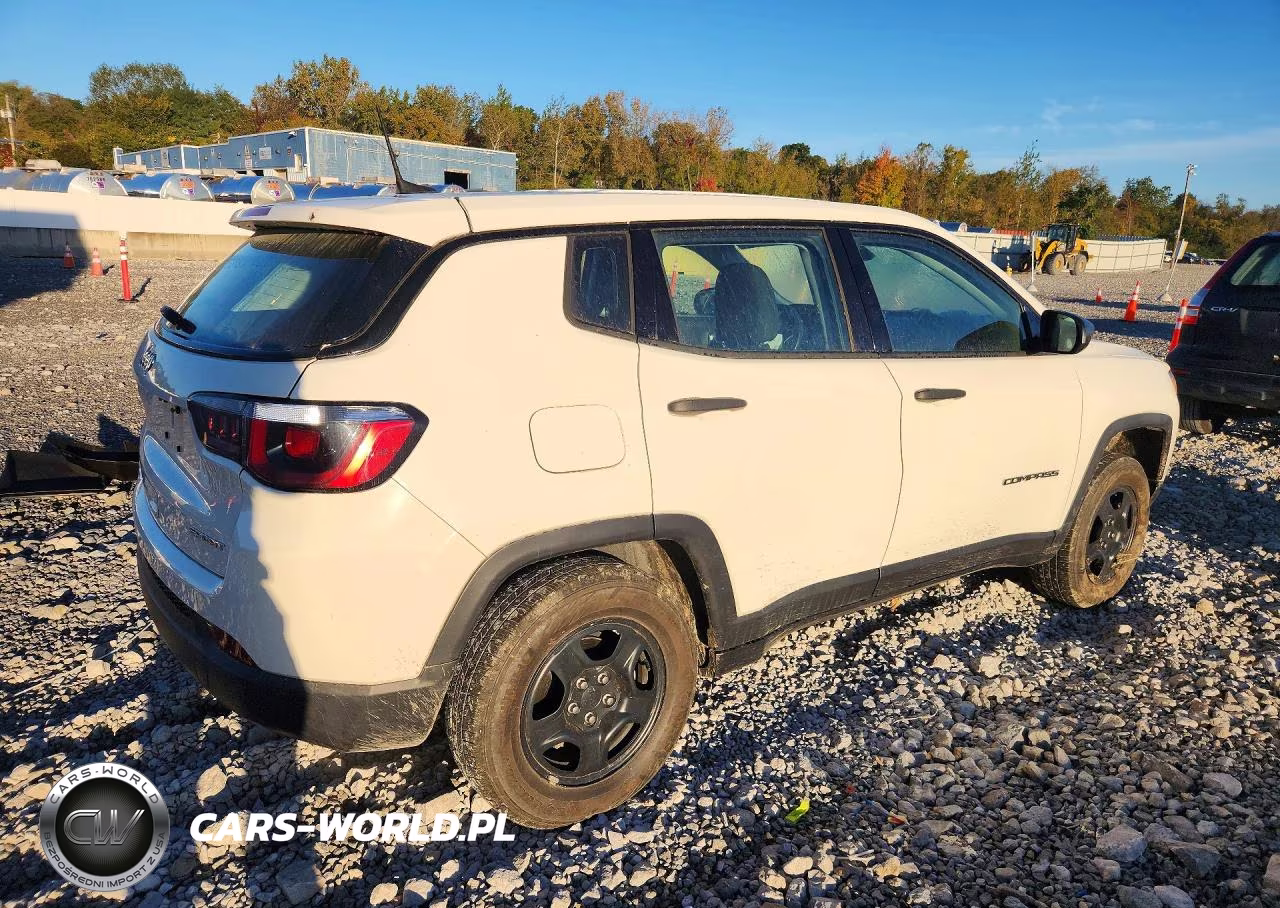 2019 Jeep Compass Sport VIN:3C4NJDAB3KT744997 - 3