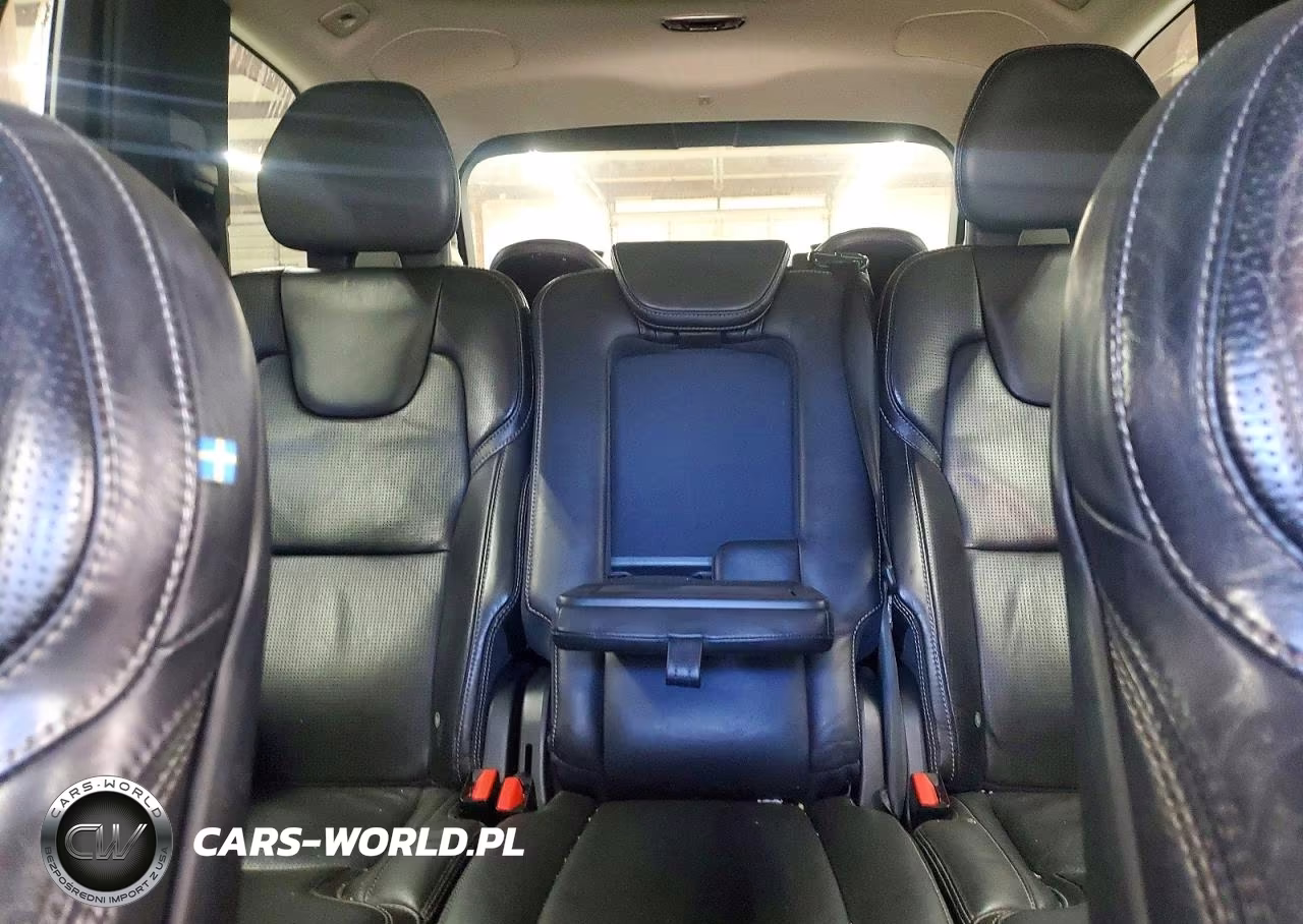 2017 Volvo Xc90 T6 VIN:YV4A22PL4H1174456 - 10