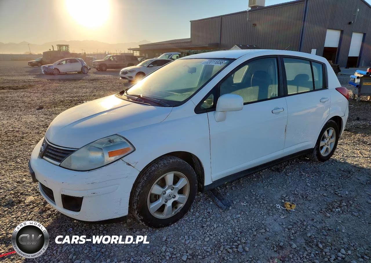 2008 Nissan Versa 1.8 S – zdjęcie 1 z 12