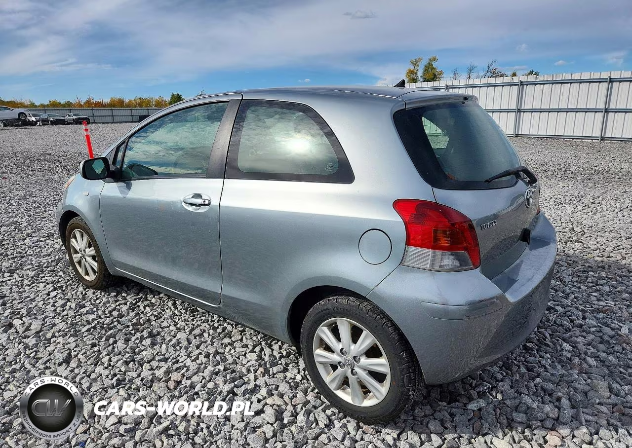 2011 Toyota Yaris Base VIN:JTDJT4K33B5341179 - 2