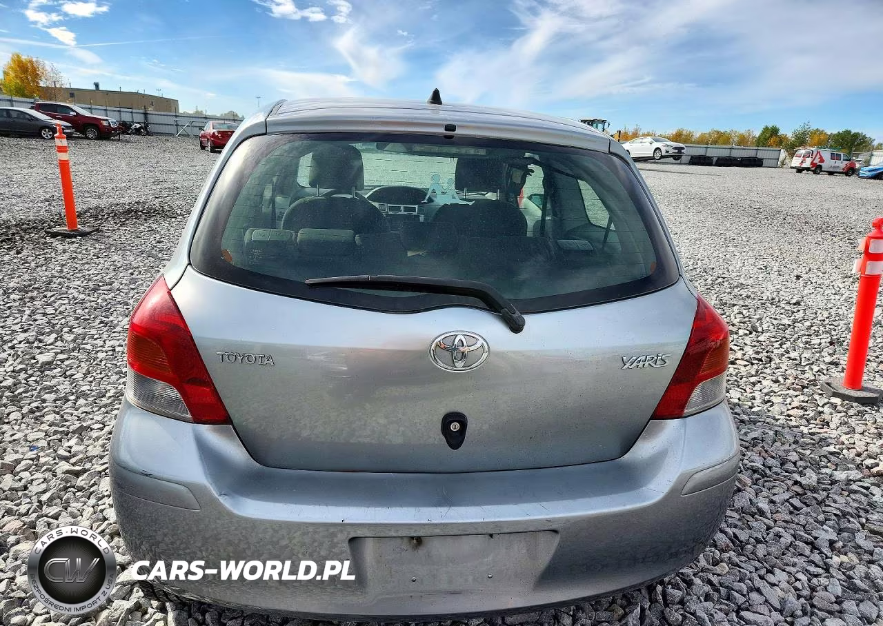 2011 Toyota Yaris Base VIN:JTDJT4K33B5341179 - 6