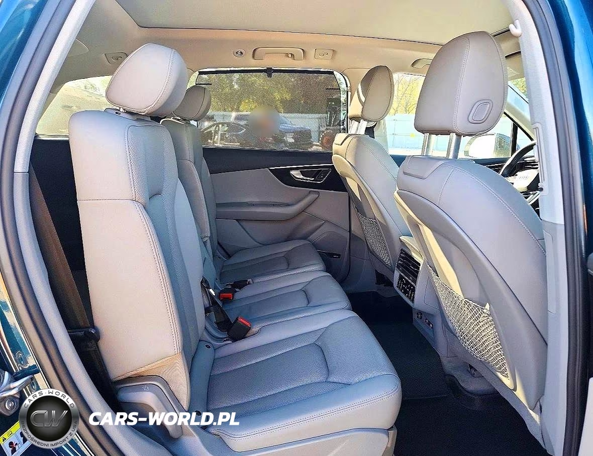 2020 Audi Q7 Premium Plus VIN:WA1LXAF75LD005480 - 11