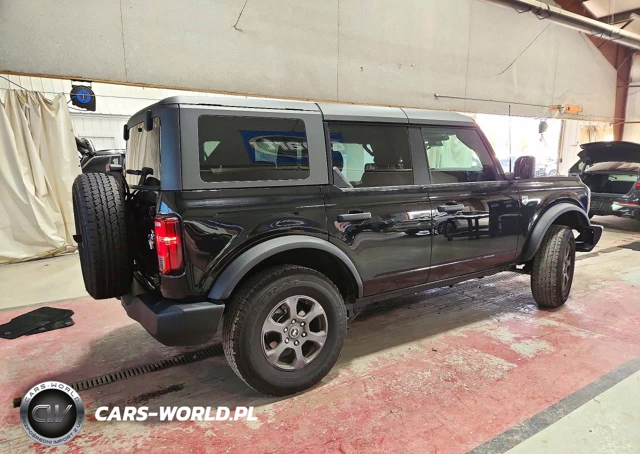 2026 Ford Bronco Big Bend VIN:1FMDE7BHXTLA82381 - 3