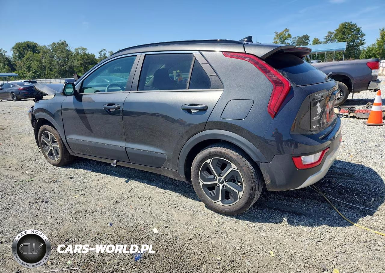 2023 Kia Niro Lx VIN:KNDCP3LE6P5095579 - 2