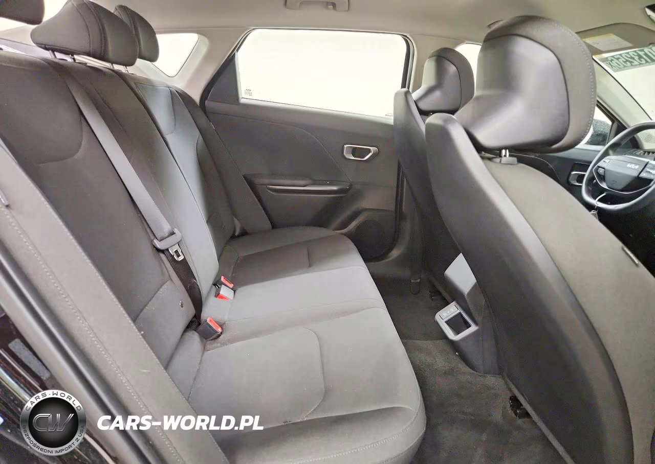 2026 Kia K4 Lxs VIN:3KPFT4DE3TE319662 - 10