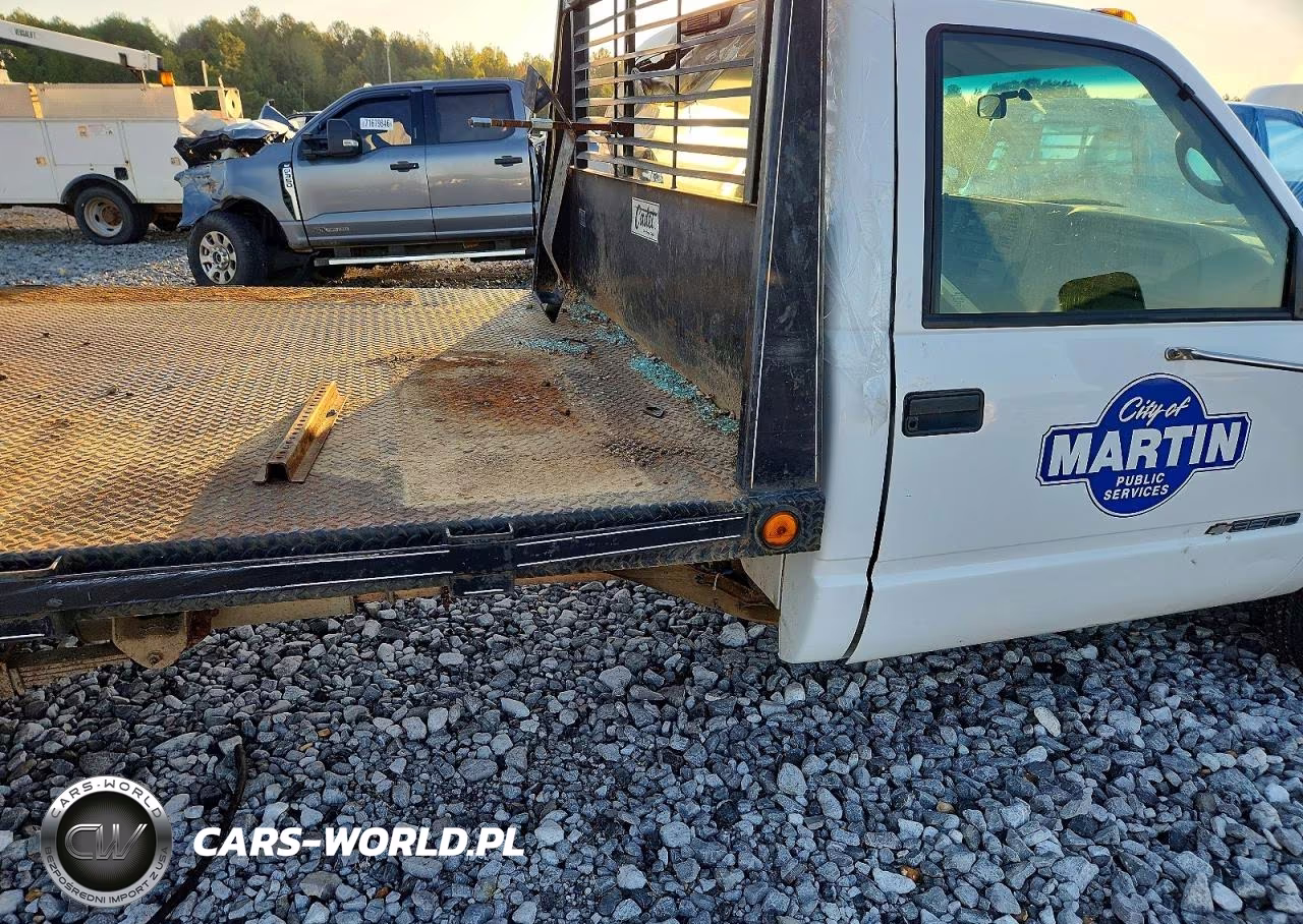 2000 Chevrolet Gmt-400 C3500 VIN:1GBJC34F9YF422843 - 10