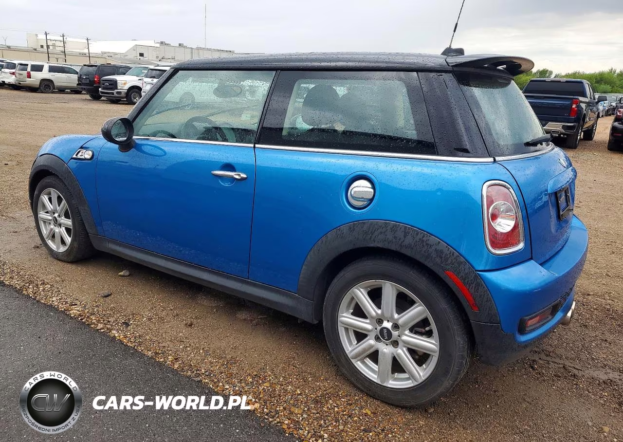 2011 Mini Cooper S VIN:WMWSV3C57BTY14910 - 2