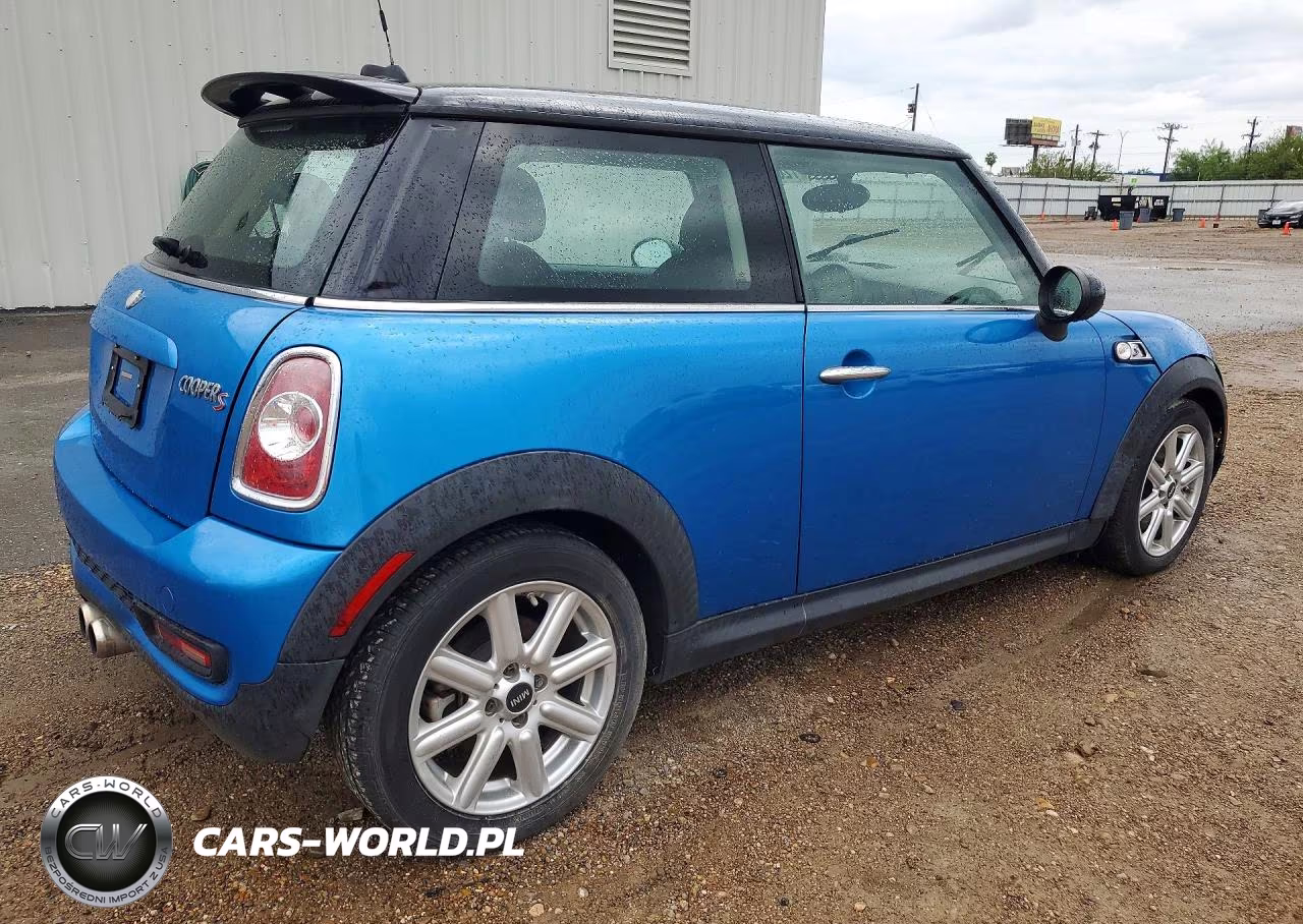 2011 Mini Cooper S VIN:WMWSV3C57BTY14910 - 3