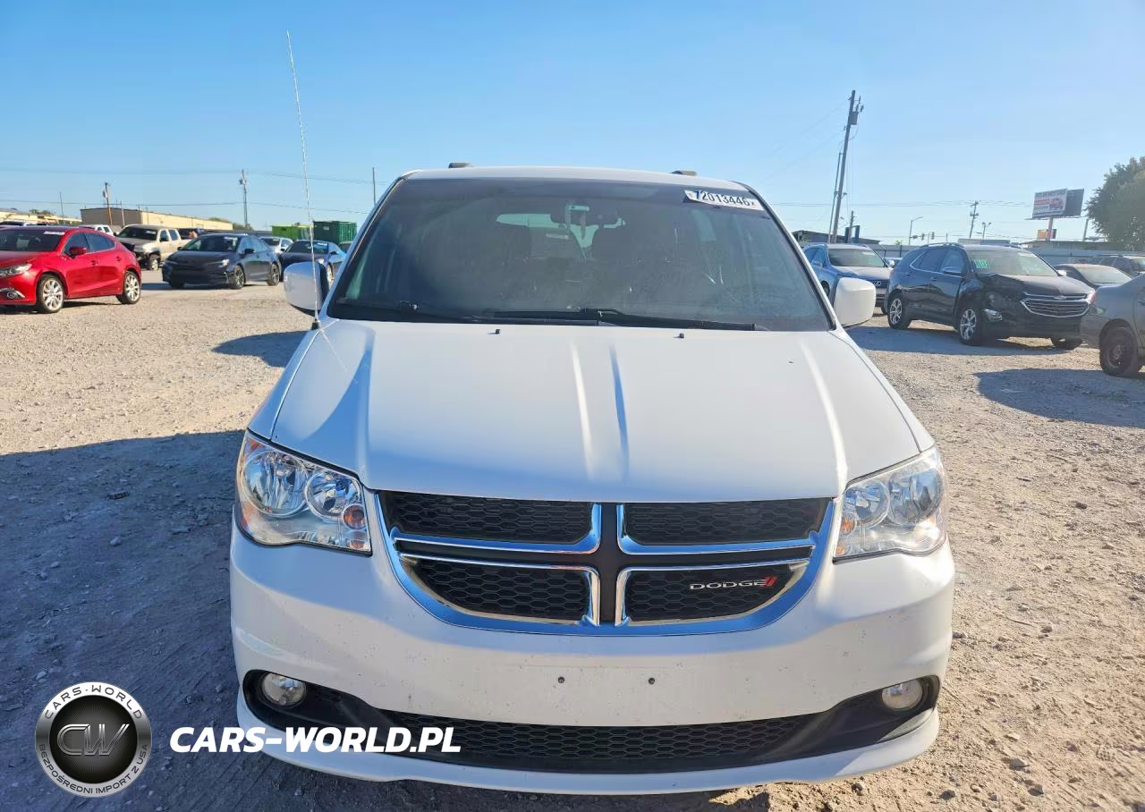 2017 Dodge Grand Caravan Sxt VIN:2C4RDGCG1HR561984 - 5