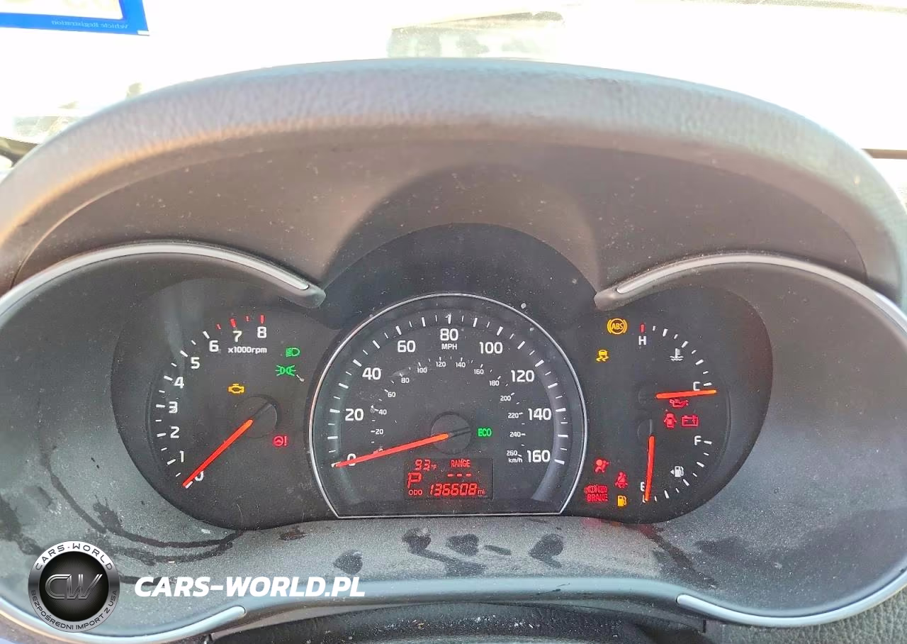 2015 Kia Sorento Lx VIN:5XYKT3A67FG580838 - 9