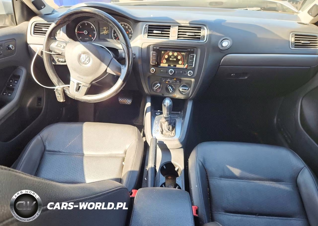 2013 Volkswagen Jetta Tdi VIN:3VWLL7AJ2DM247332 - 8