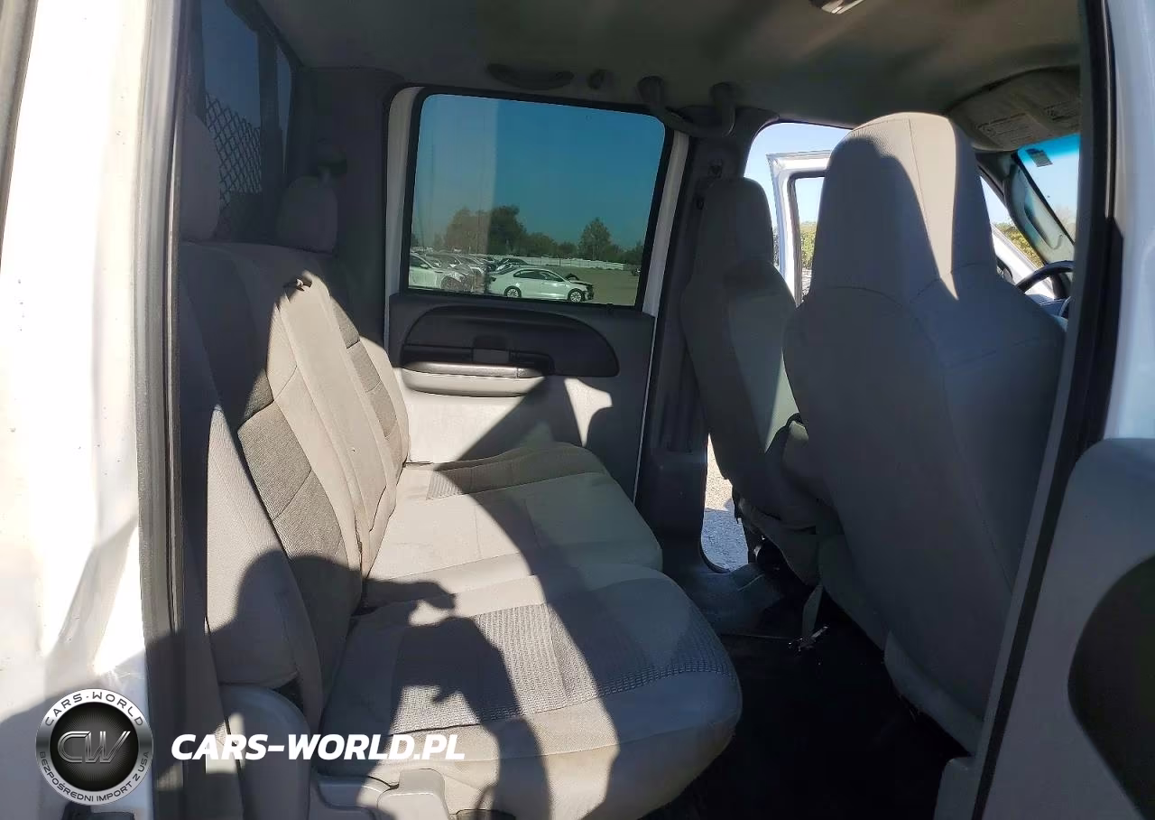 2007 Ford F550 Super Duty VIN:1FDAW57P17EA52846 - 10
