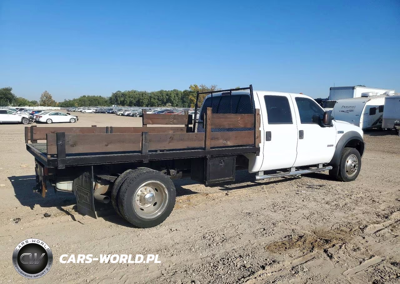 2007 Ford F550 Super Duty VIN:1FDAW57P17EA52846 - 3
