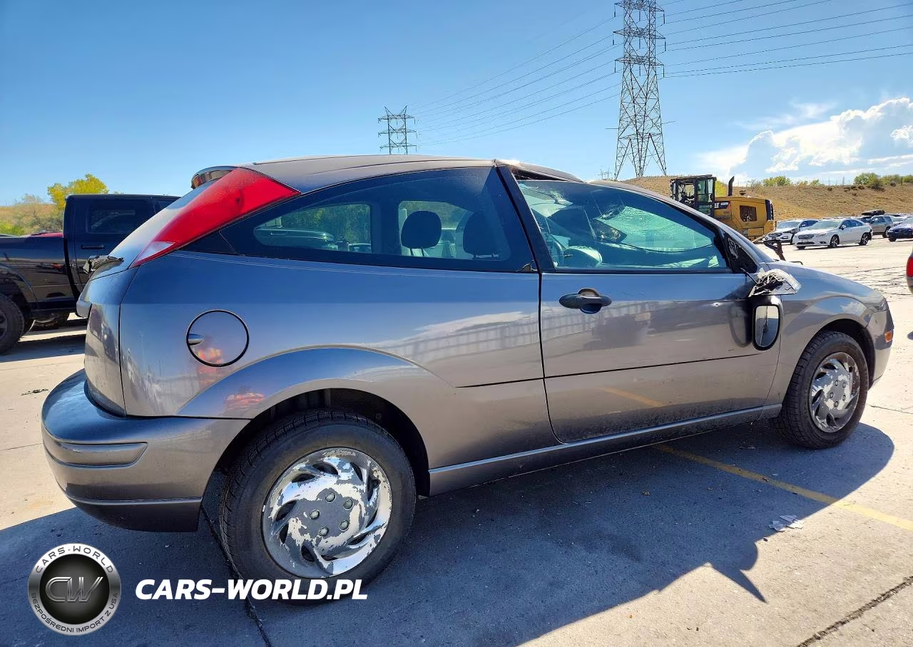 2007 Ford Focus Zx3 VIN:1FAFP31N37W238388 - 3