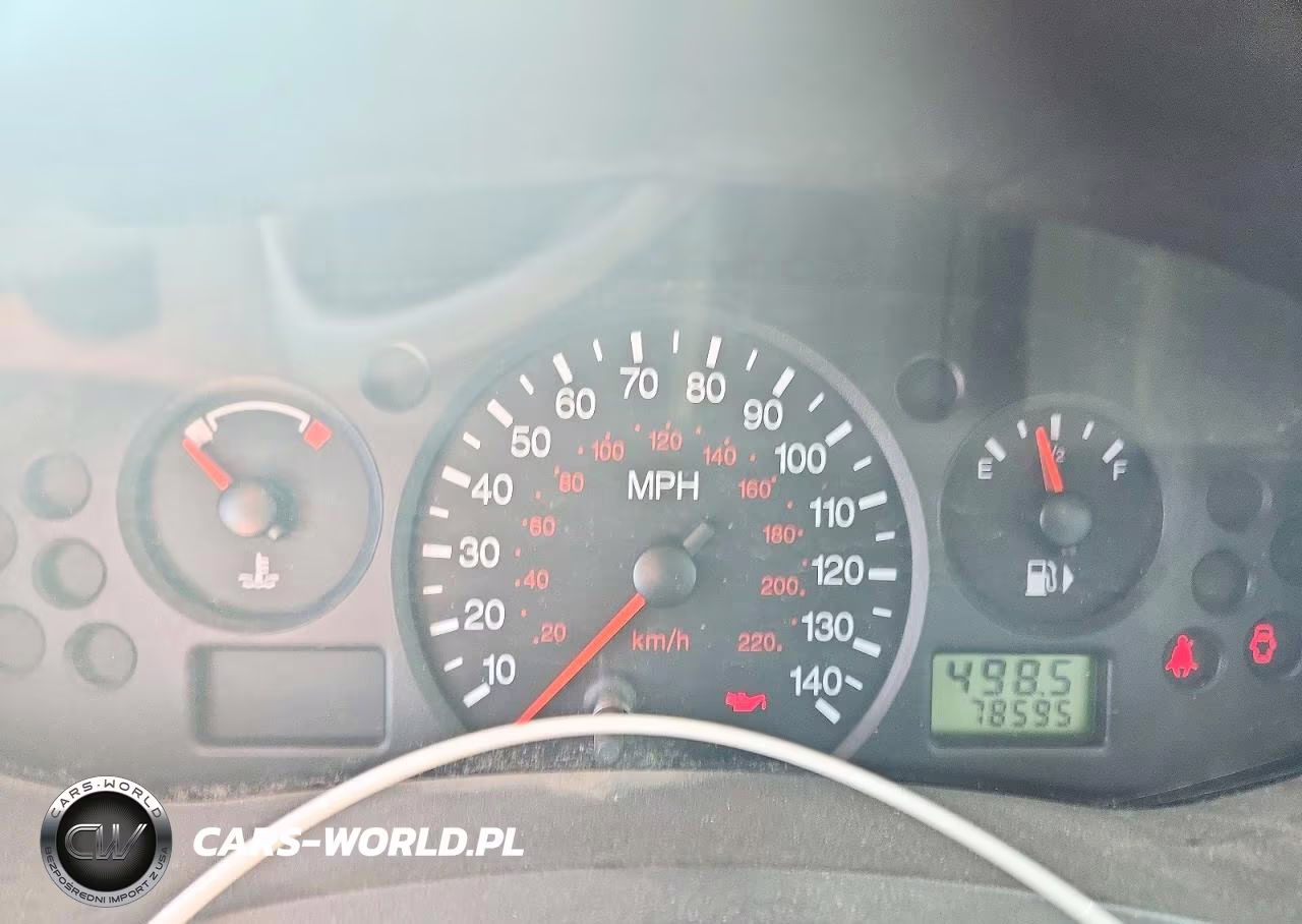2007 Ford Focus Zx3 VIN:1FAFP31N37W238388 - 9
