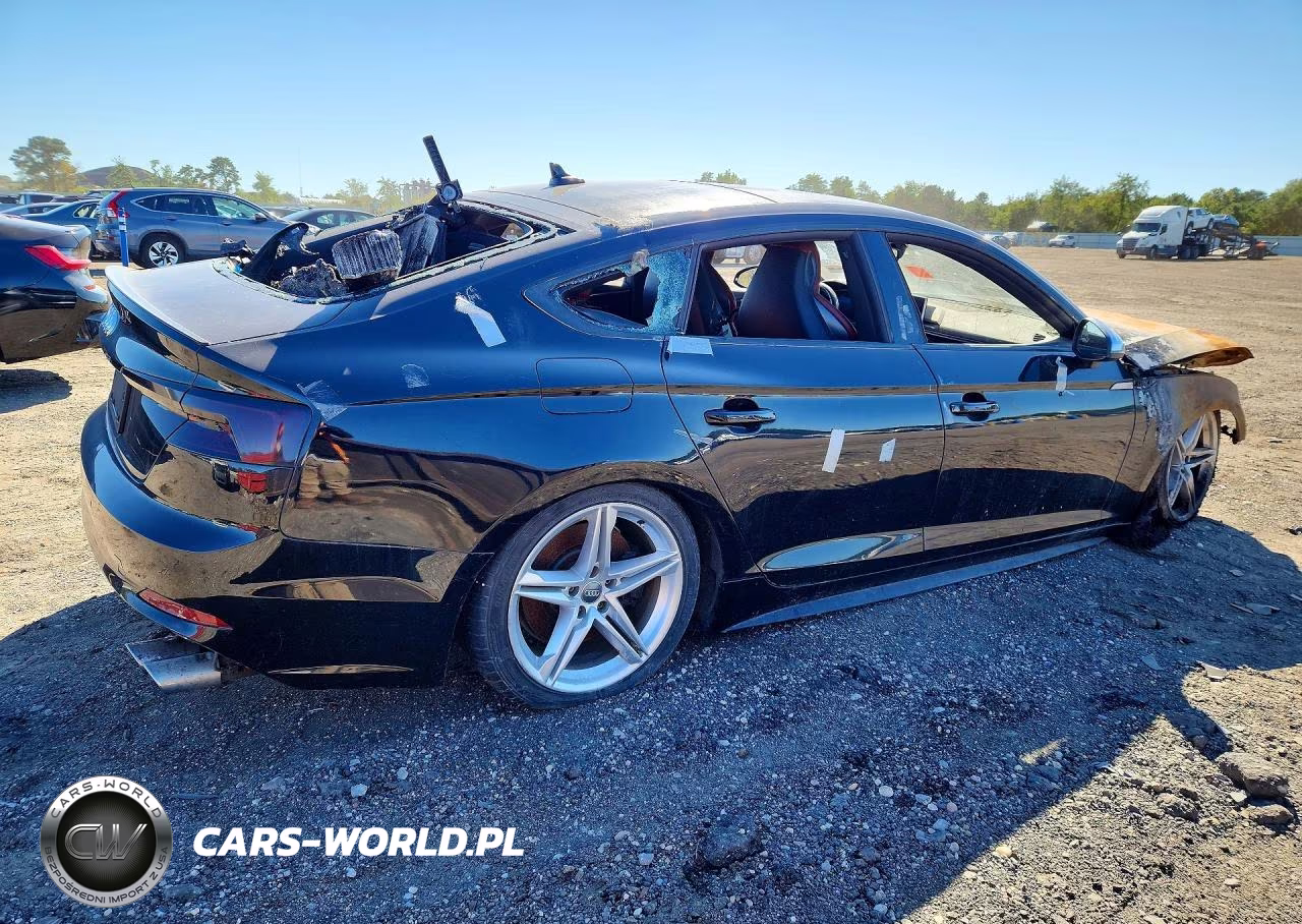 2018 Audi S5 Premium Plus VIN:WAUB4CF56JA007464 - 3