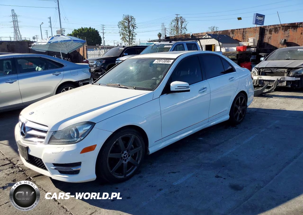 2013 Mercedes-Benz C 250