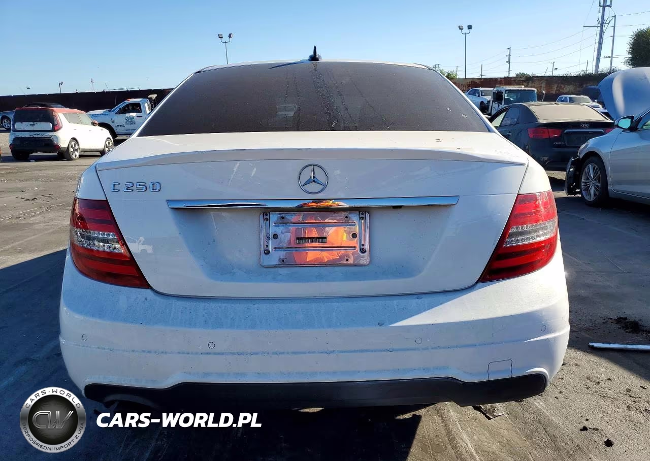2013 Mercedes-Benz C 250 VIN:WDDGF4HB0DG001498 - 6