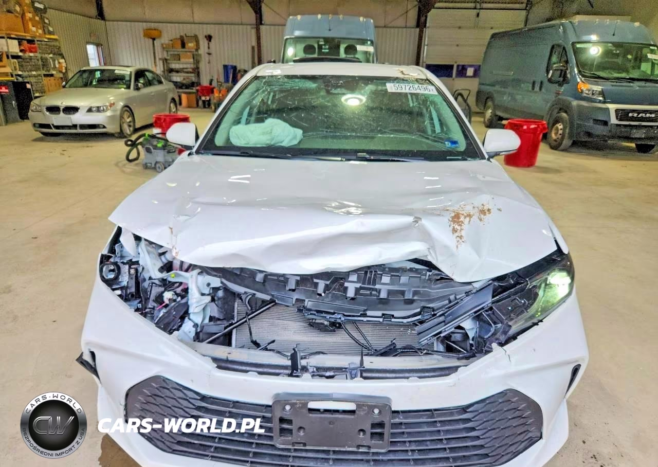 2025 Toyota Camry Le VIN:4T1DAACK9SU123613 - 5