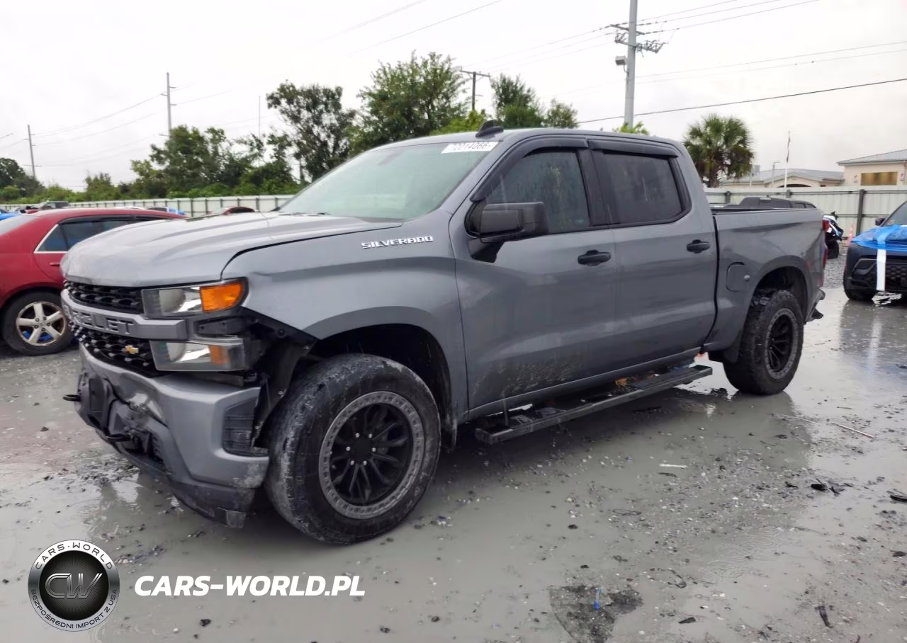 2020 Chevrolet Silverado C1500 Custom – zdjęcie 1 z 12