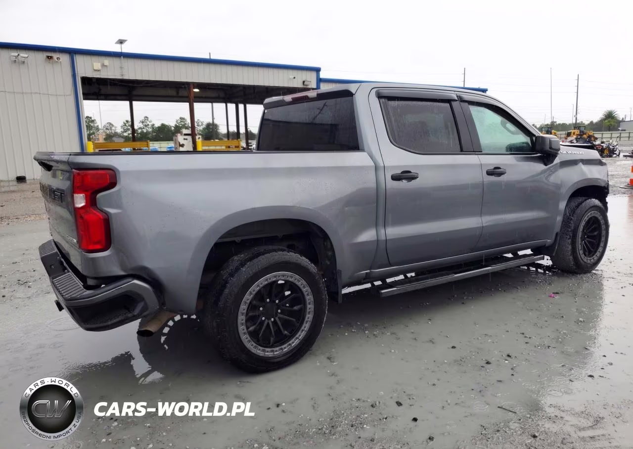 2020 Chevrolet Silverado C1500 Custom VIN:3GCPWBEK3LG362102 - 3