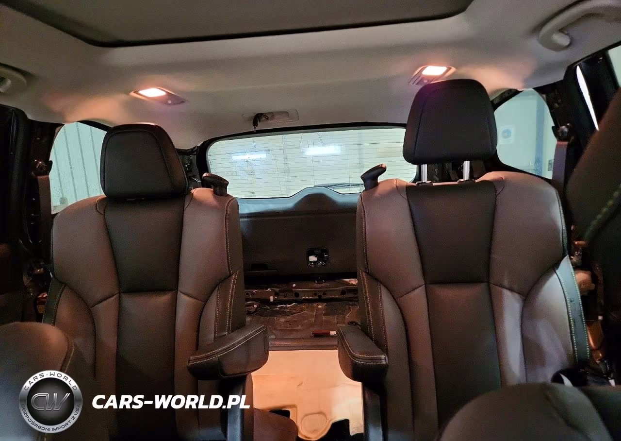 2023 Subaru Ascent Limited VIN:4S4WMAKD1P3425140 - 10