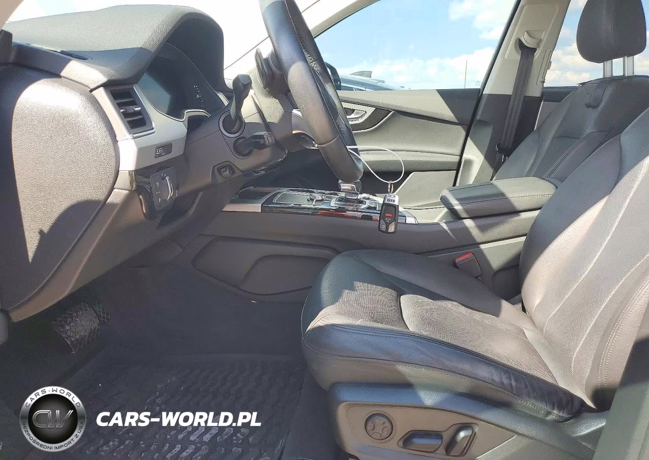 2019 Audi Q7 Premium Plus VIN:WA1LHAF73KD031958 - 7