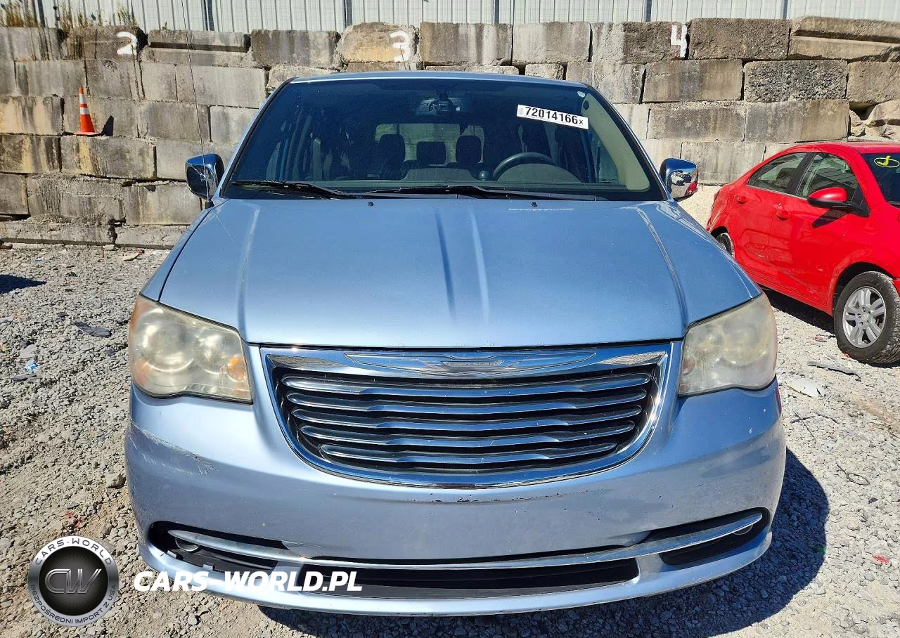 2013 Chrysler Town & Country Touring L VIN:2C4RC1CGXDR589907 - 5