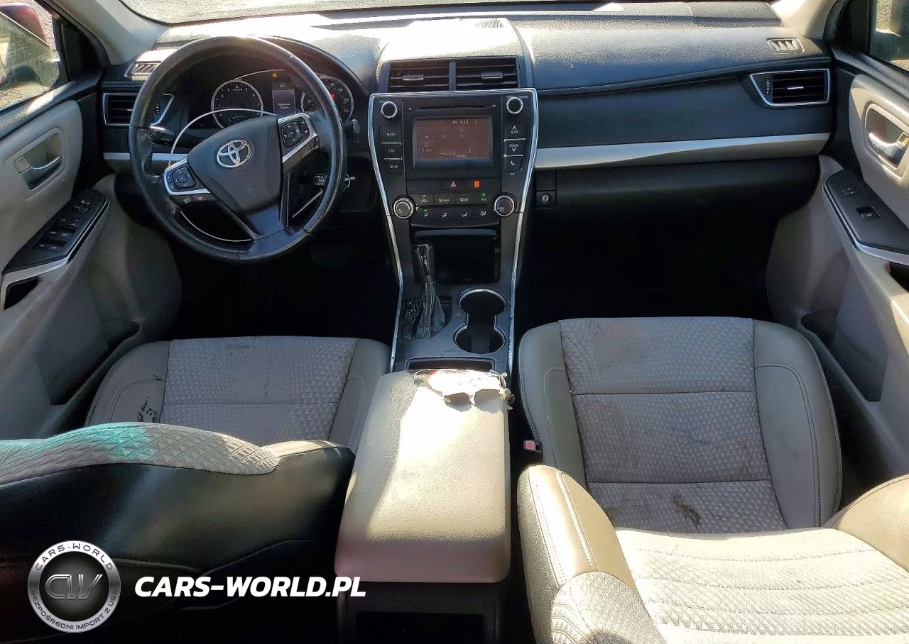2015 Toyota Camry Se VIN:4T1BF1FK2FU923132 - 8