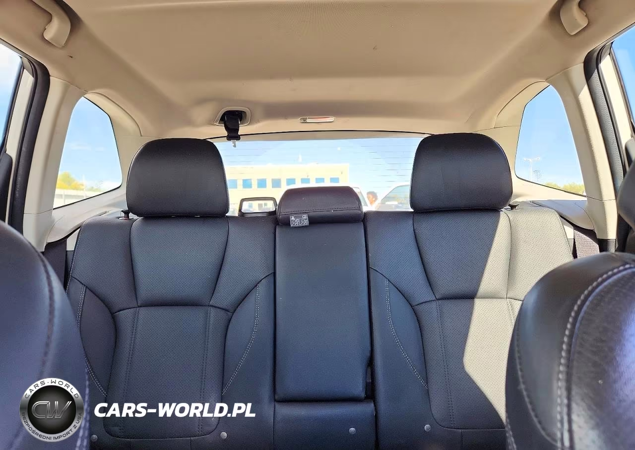 2019 Subaru Forester Touring VIN:JF2SKAWC4KH466580 - 10