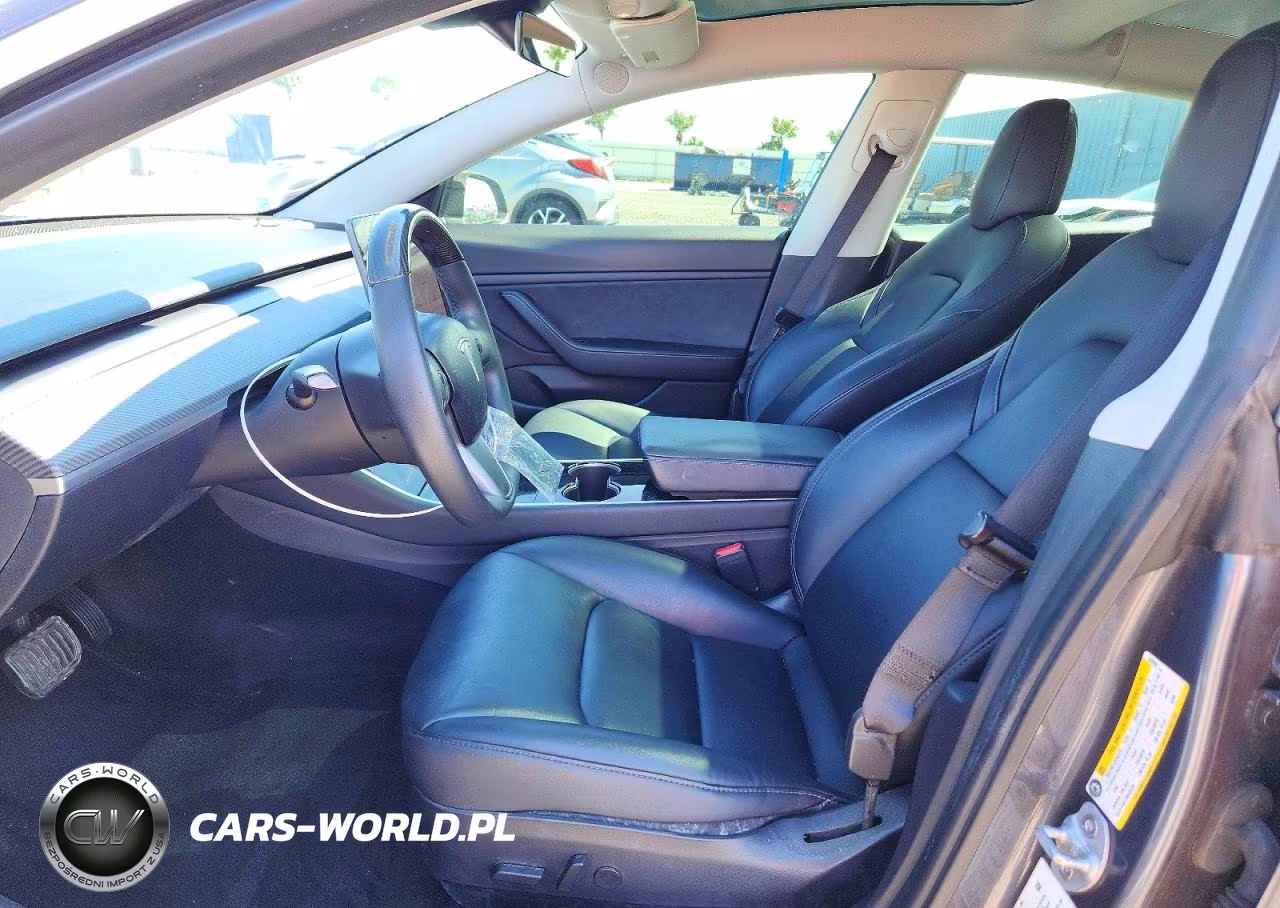 2020 Tesla Model 3 VIN:5YJ3E1EB3LF663955 - 7