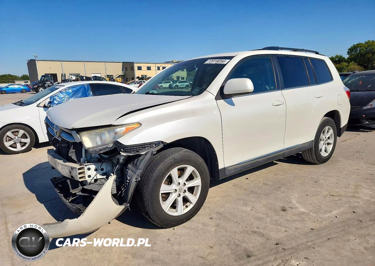 2013 Toyota Highlander Se