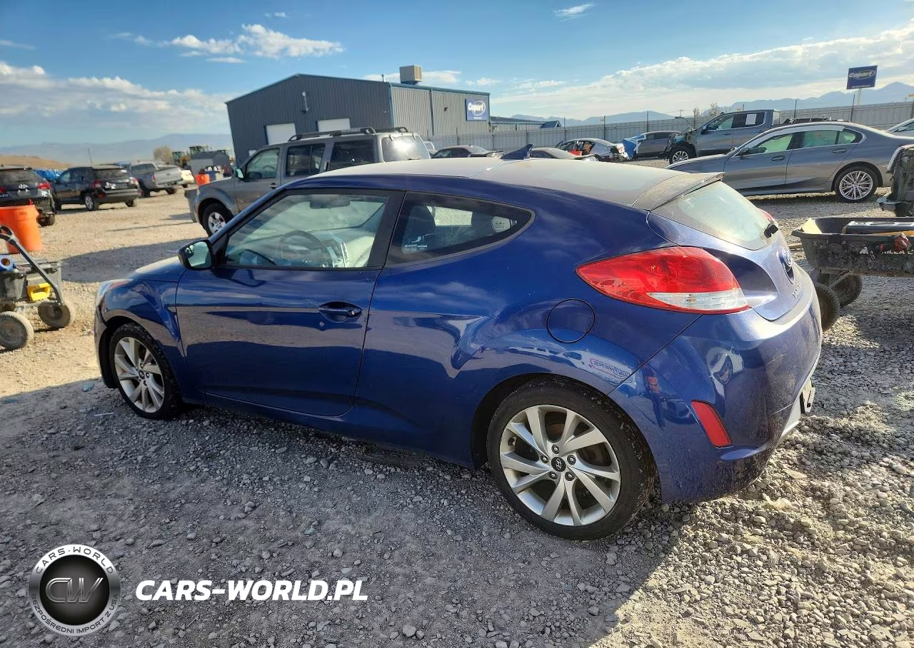 2016 Hyundai Veloster Base VIN:KMHTC6ADXGU265743 - 2