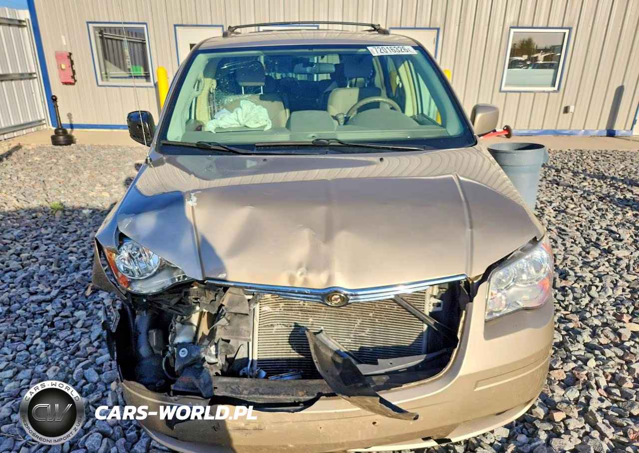 2009 Chrysler Town & Country Touring VIN:2A8HR541X9R528181 - 5