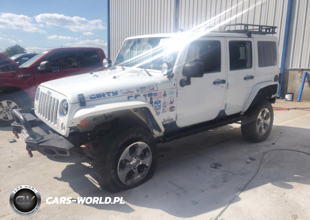 2016 Jeep Wrangler Unlimited Sahara