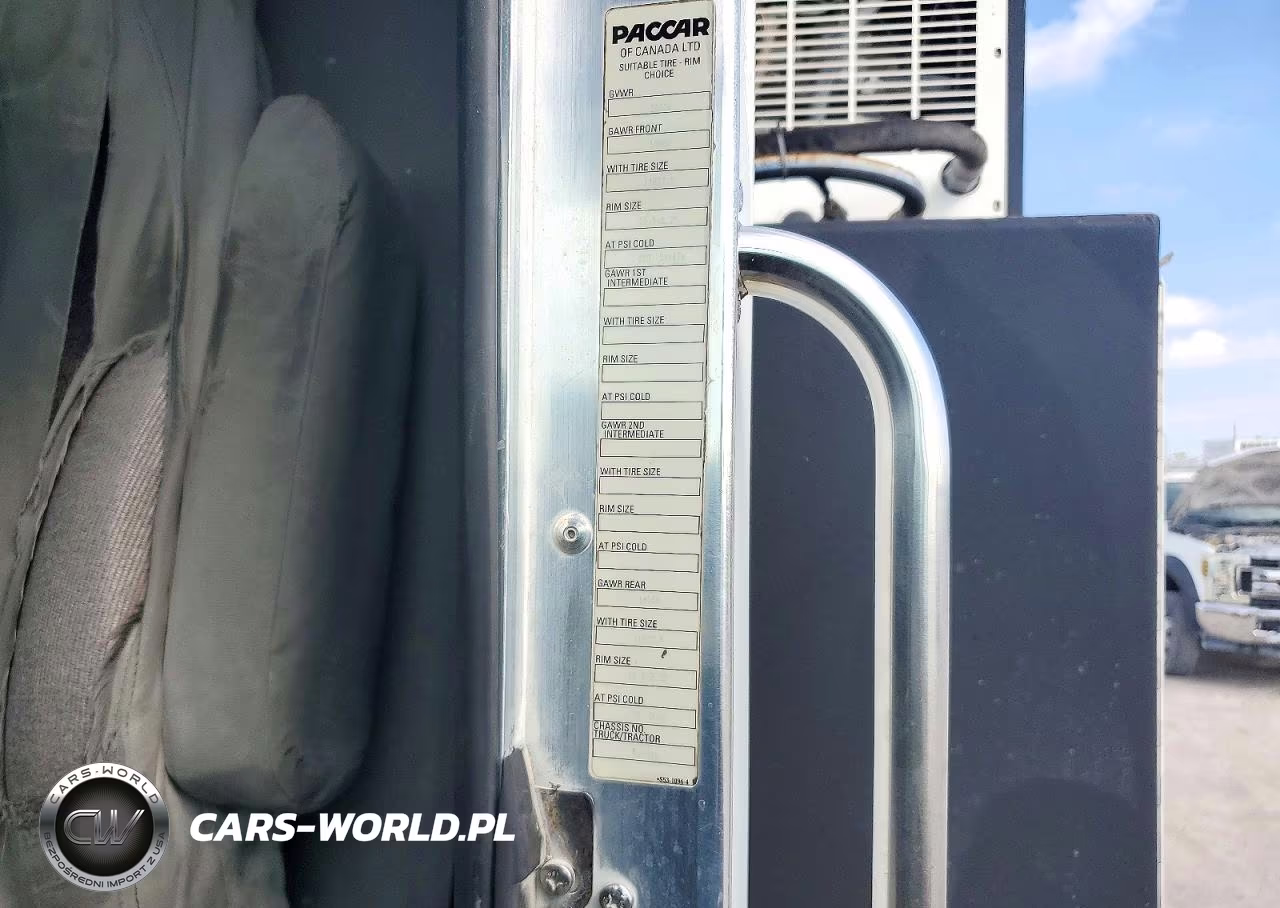 2016 Kenworth T270 Utility - Service Truck VIN:2NKHHM6X0GM489096 - 12