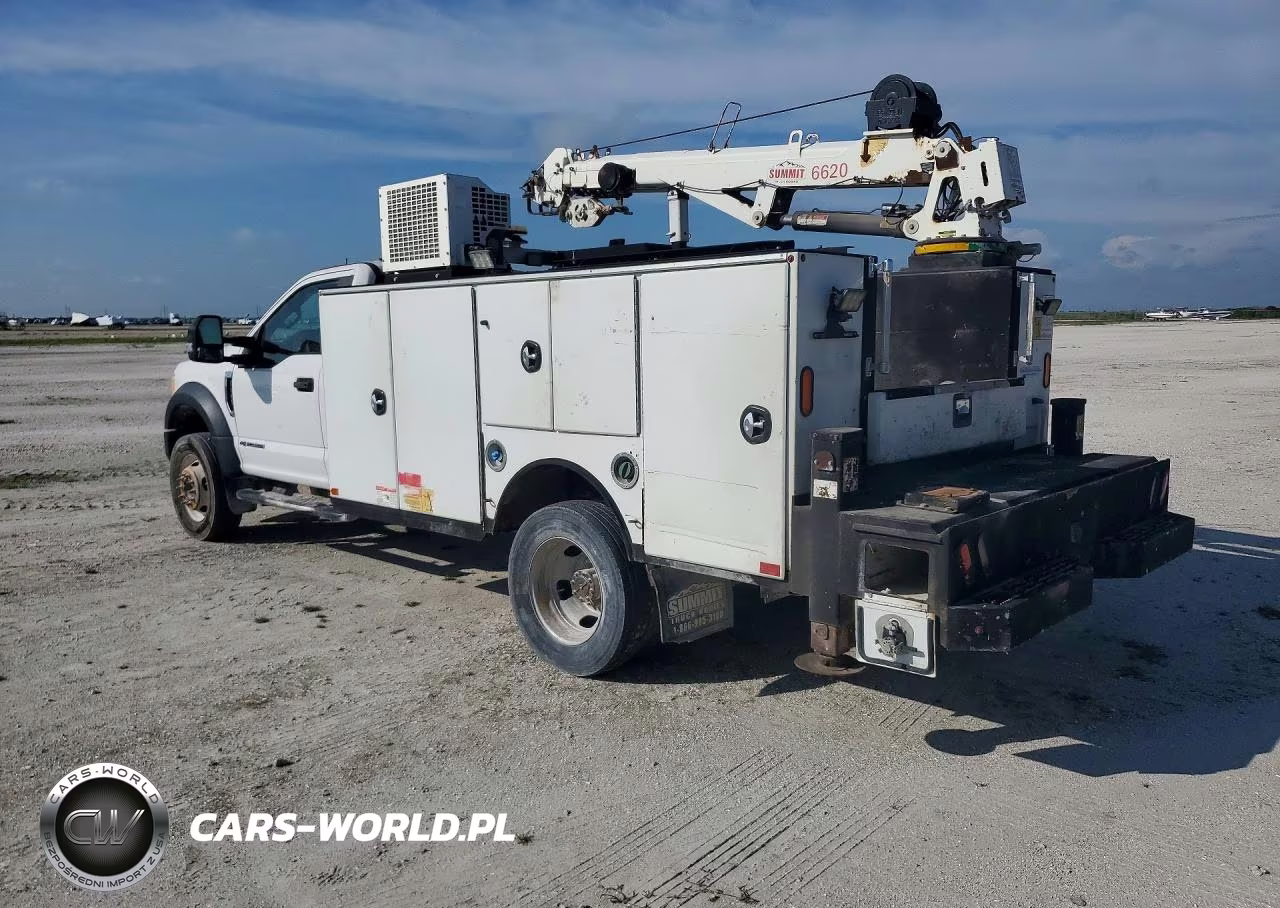 2017 Ford F550 Super Duty Utility - Service Truck VIN:1FDUF5GT9HDA04898 - 2