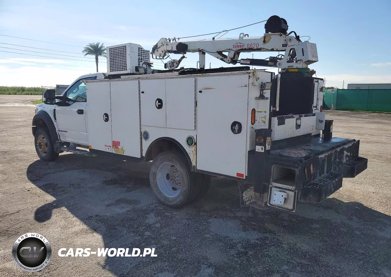 2017 Ford F550 Super Duty Utility - Service Truck VIN:1FDUF5GT0HDA04899 - 2