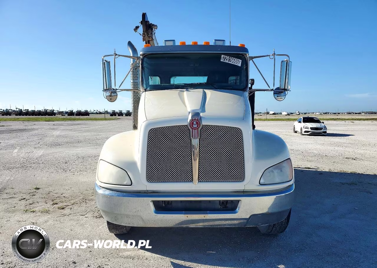 2019 Kenworth T300 Service Truck VIN:2NKHHM6X3KM252224 - 5