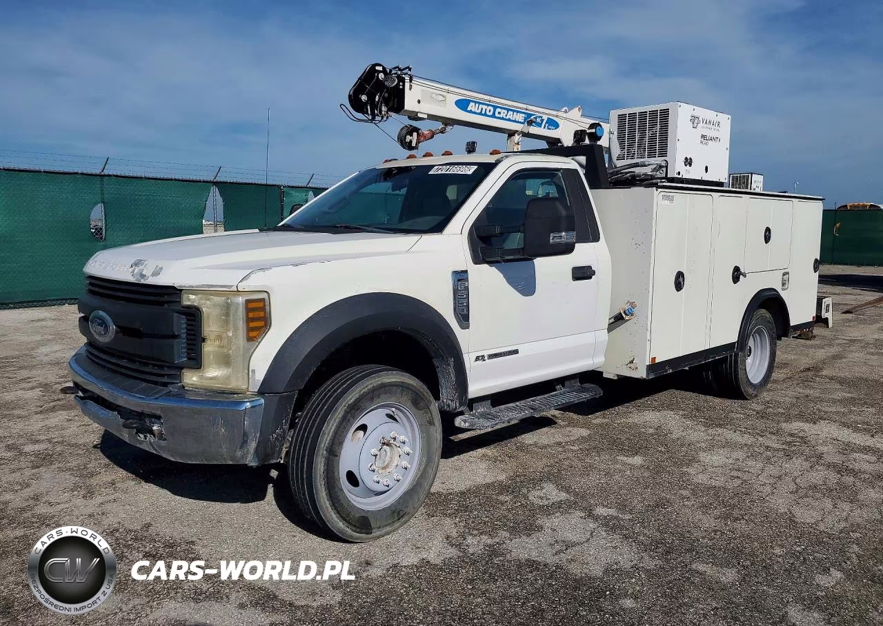 2019 Ford F550 Super Duty Utility - Service Truck VIN:1FDUF5HT5KEC46393 - 1