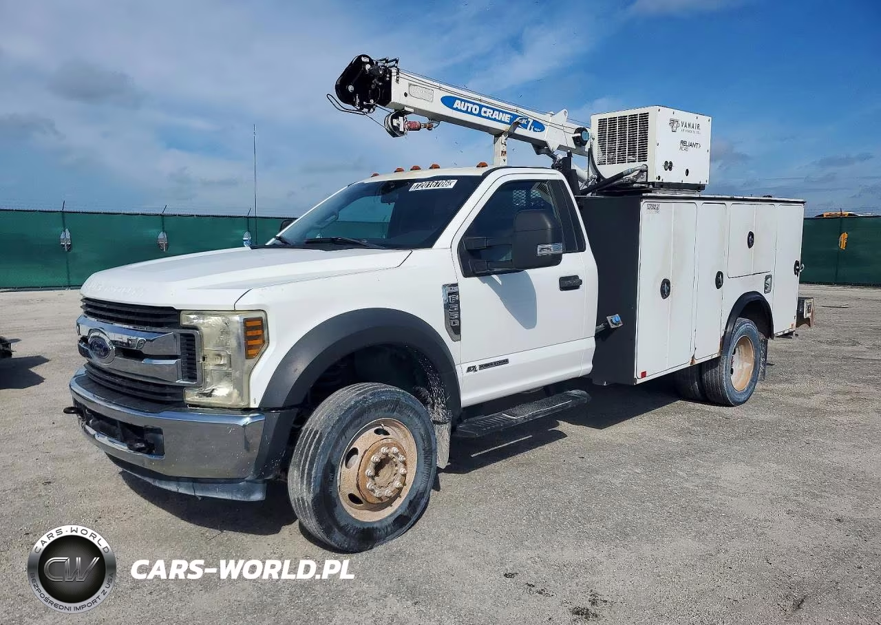 2019 Ford F550 Super Duty Utility - Service Truck VIN:1FDUF5GT0KEF71065 - 1