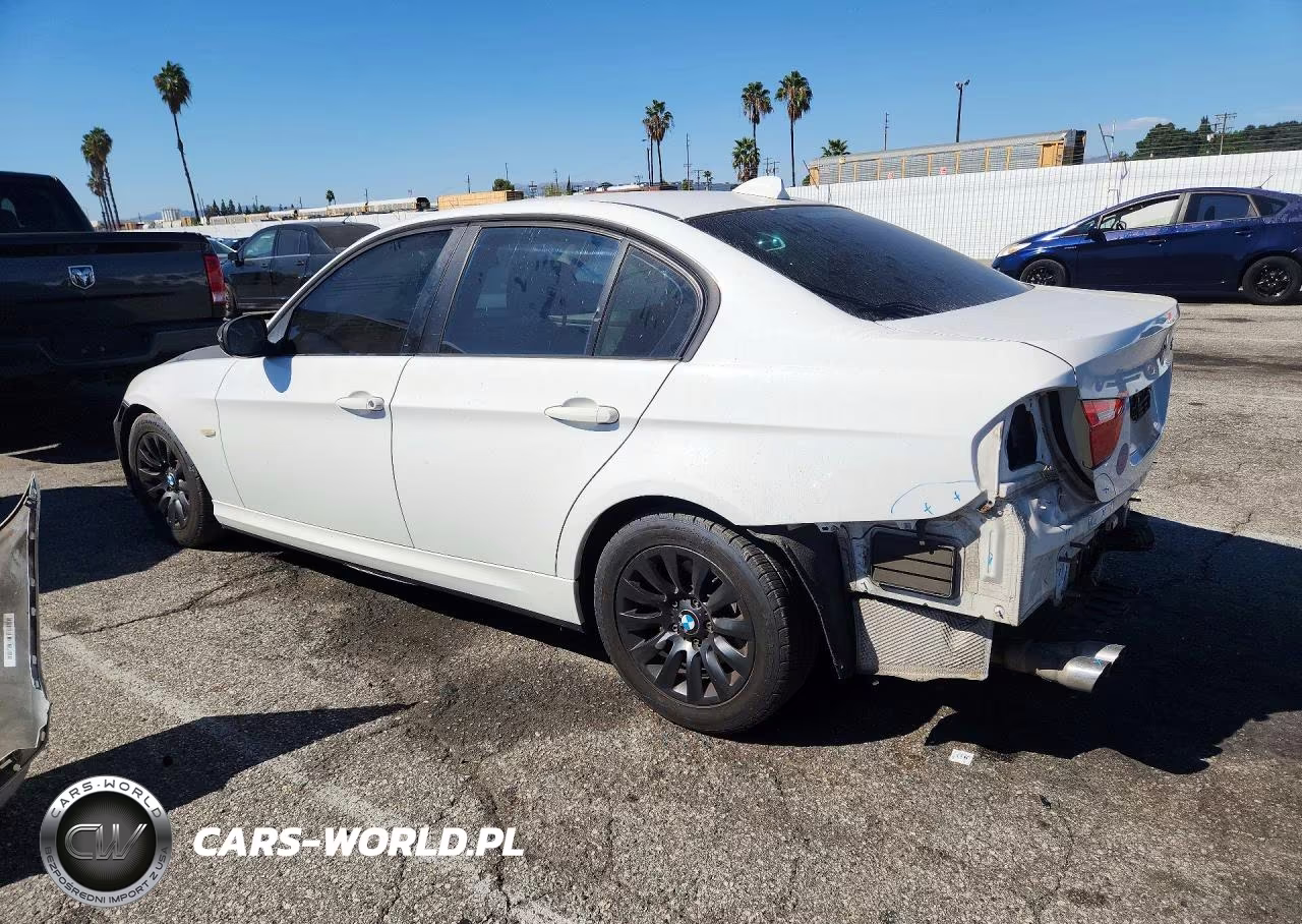 2009 BMW 328 I VIN:WBAPH73599A173799 - 2
