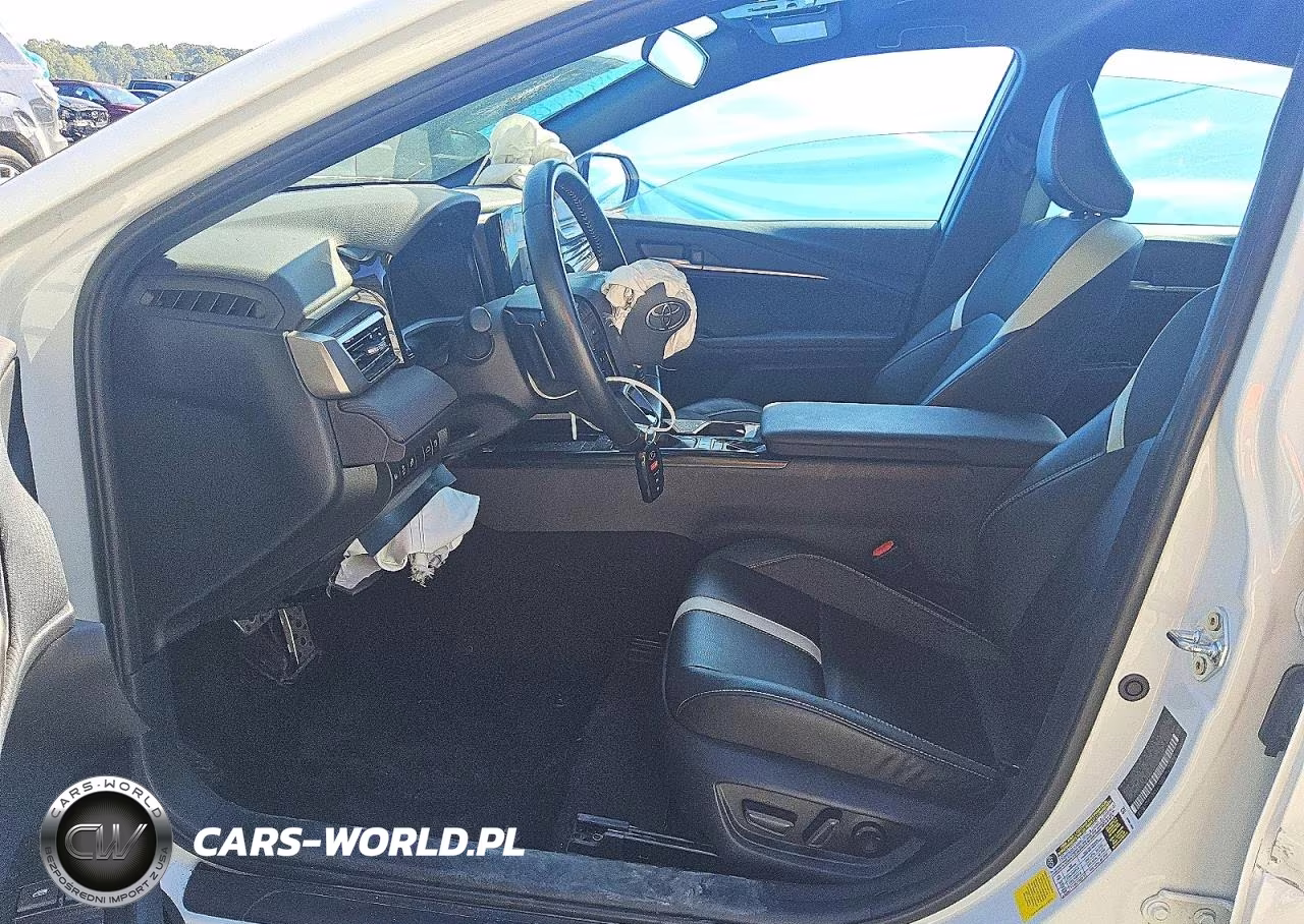 2025 Toyota Camry Se VIN:4T1DAACK6SU143270 - 7