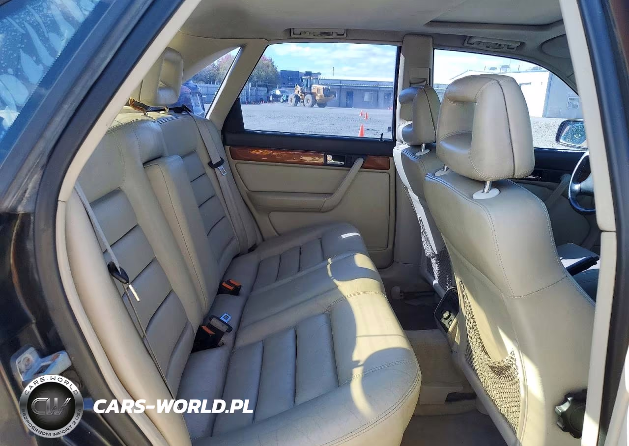 1992 Audi S4 2.7 Quattro VIN:WAUHP54A5NN100035 - 10