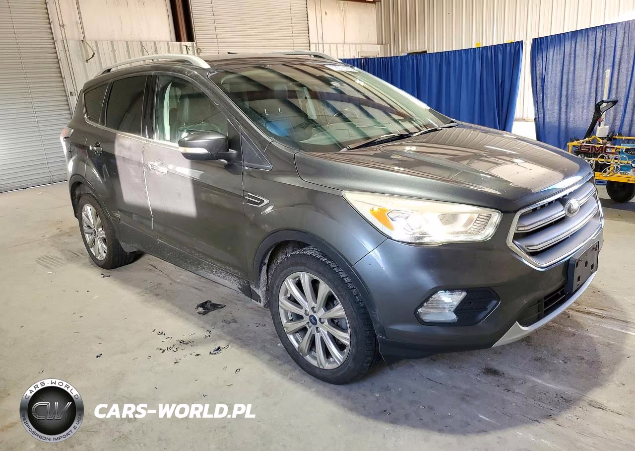 2017 Ford Escape Titanium VIN:1FMCU9J99HUA95953 - 4