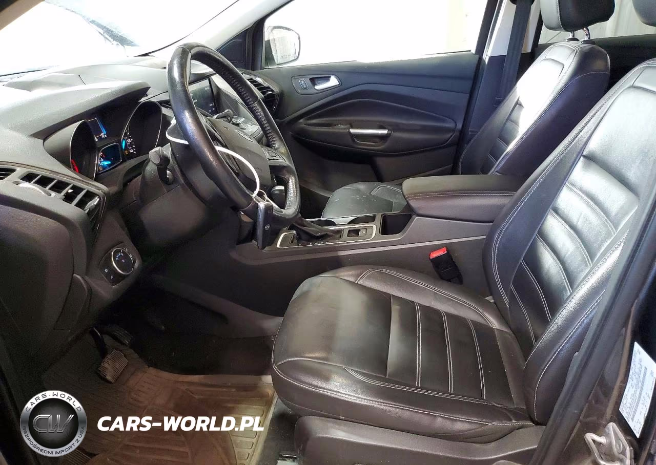 2017 Ford Escape Titanium VIN:1FMCU9J99HUA95953 - 7