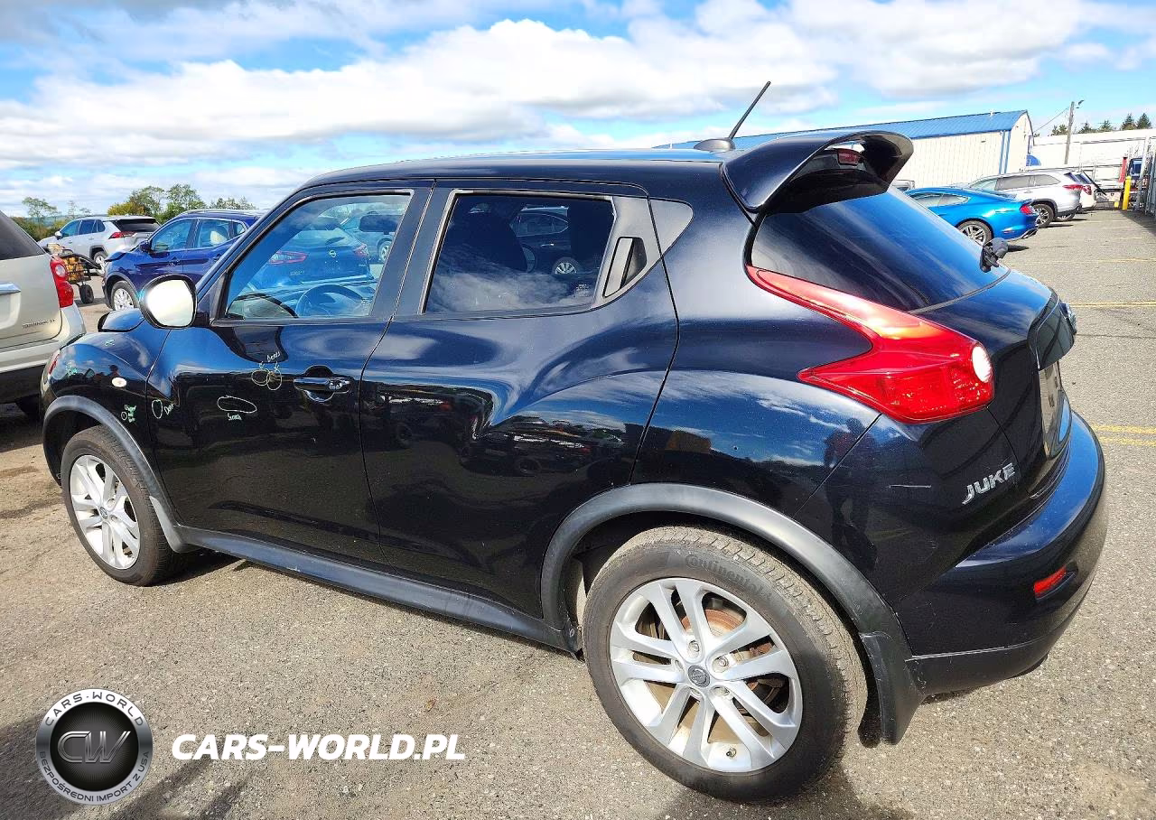 2011 Nissan Juke S VIN:JN8AF5MV7BT005143 - 2