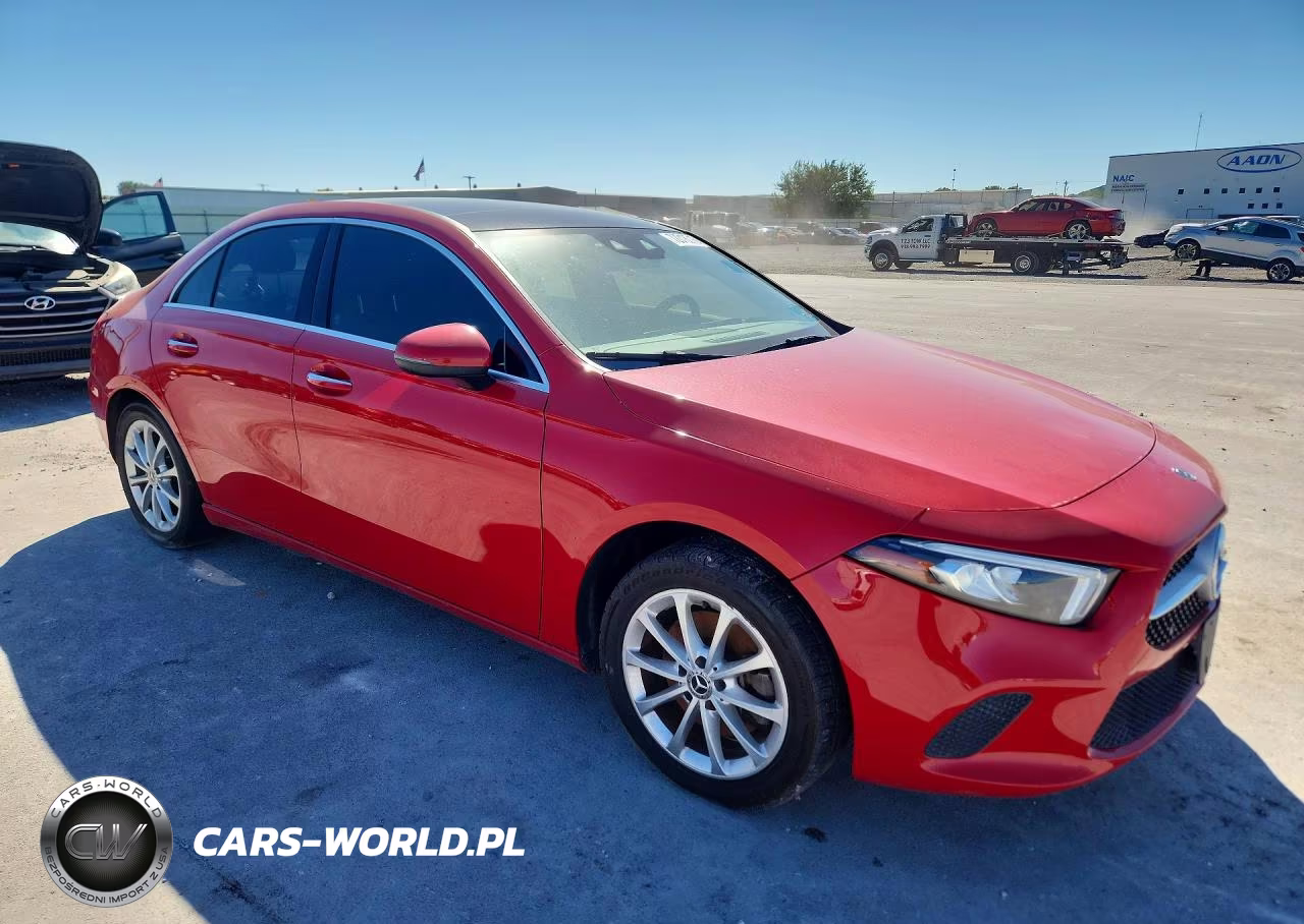 2019 Mercedes-Benz A 220 4Matic VIN:WDD3G4FB5KW024373 - 4